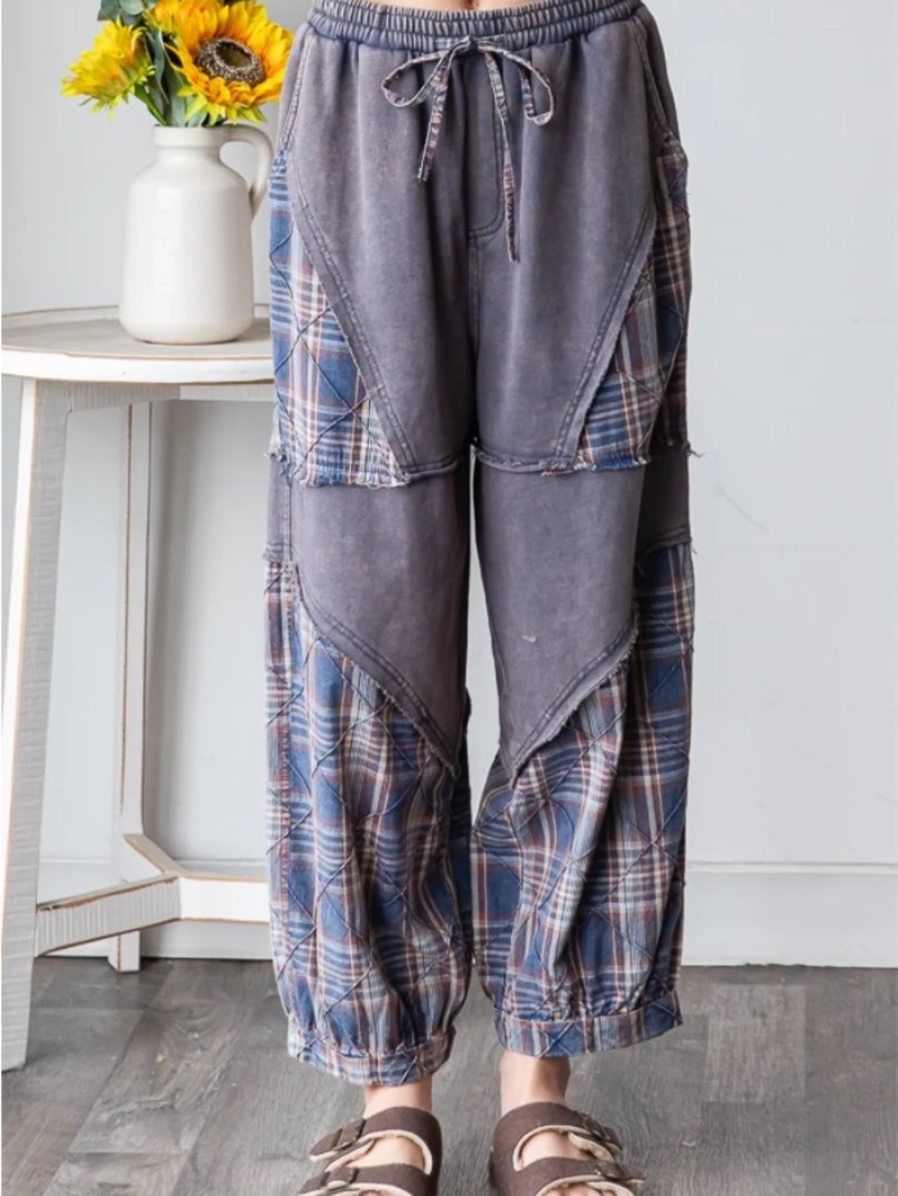 New Oli & Hali Navy Washed Plaid Cabin Kind Terry Patchwork Pants | Large - Picture 7 of 16